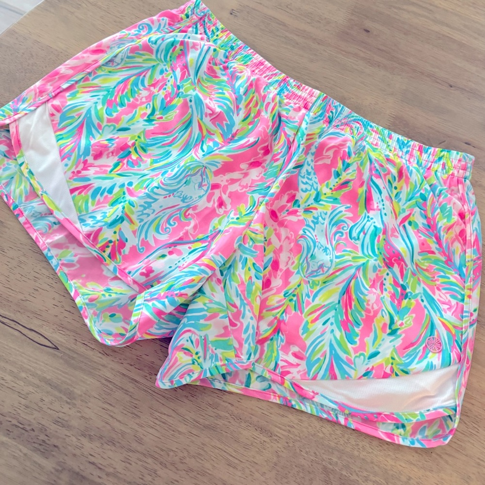 Lilly Pulitzer Luxletic Shorts -medium